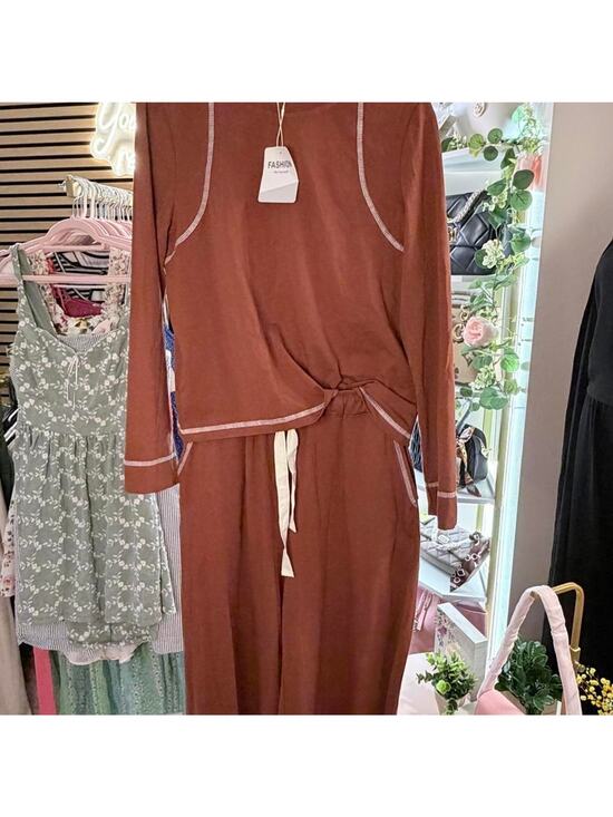 Other Pants - Brown 2 piece outfit with Wide leg pants